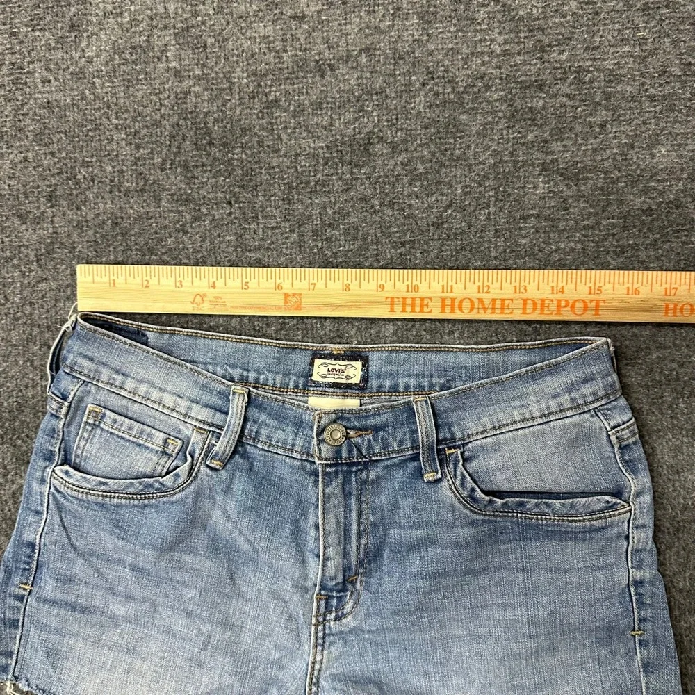 Levi's Shorts Womens Size 10 Blue Denim Cut Off Raw Hem Casual Summer Stretch